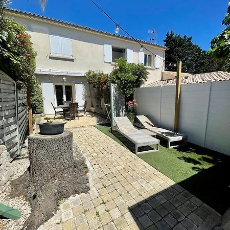 Mas Des Paz Villa Aigues-Mortes Exterior photo