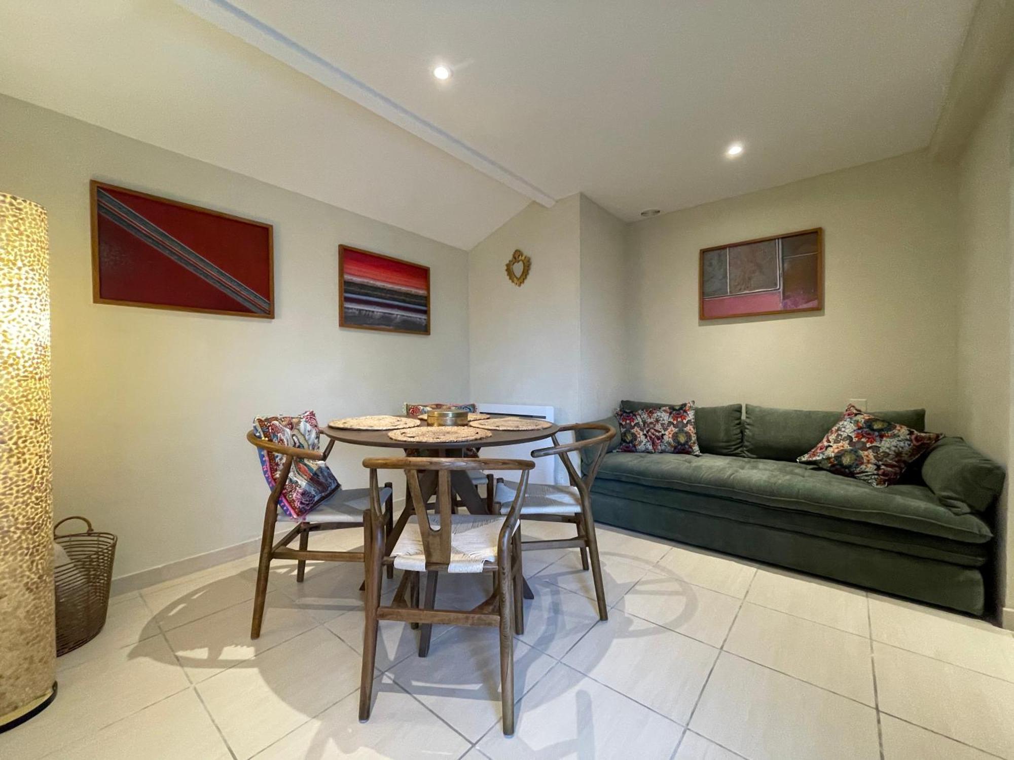 Mas Des Paz Holiday home Aigues-Mortes